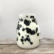 Load image into Gallery viewer, Dalmatian vase, big