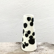 Load image into Gallery viewer, Dalmatian vase, tapered, small