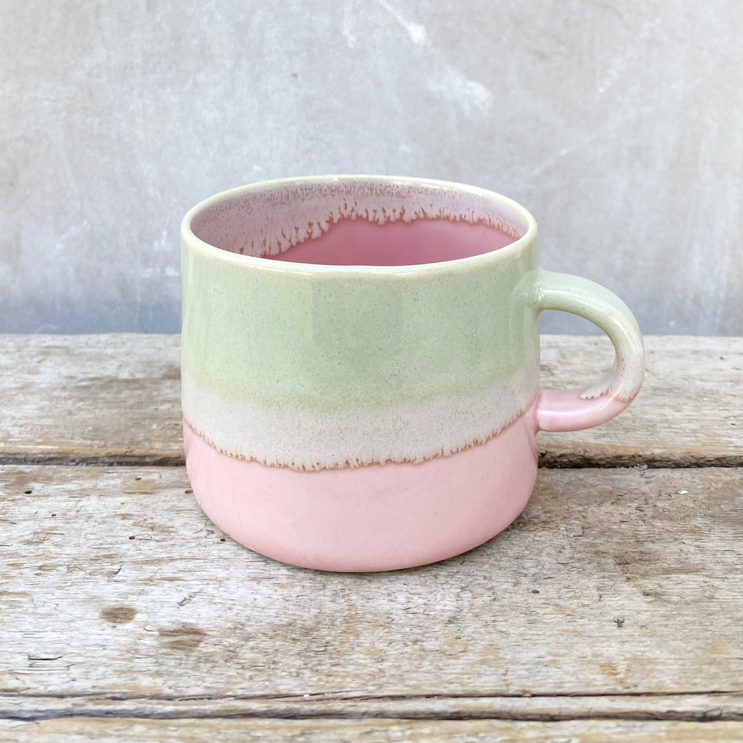 Like Ice Cream - Raspberry & Peppermint, cup with handle, medium size