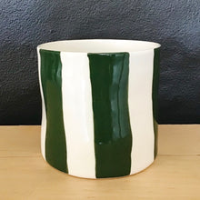Load image into Gallery viewer, Striped flower pot, large size, dark green
