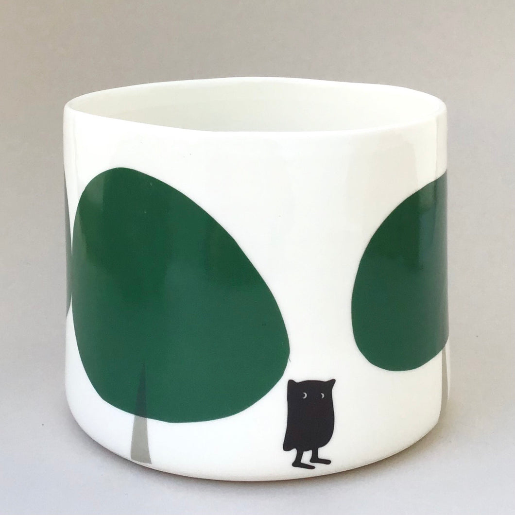 Flower pot, large size, bold green trees and owl