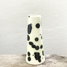 Load image into Gallery viewer, Dalmatian vase, tapered, medium
