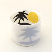 Load image into Gallery viewer, Little Tilley tealight, bold palmtrees and sun

