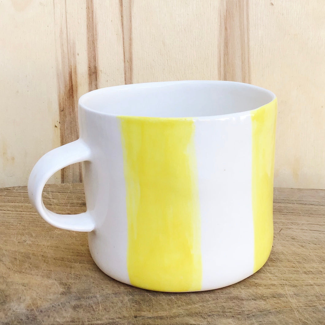 Alberta, light yellow striped cup with a handle,  large size