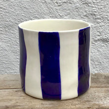 Load image into Gallery viewer, Striped flower pot, large size, dark blue
